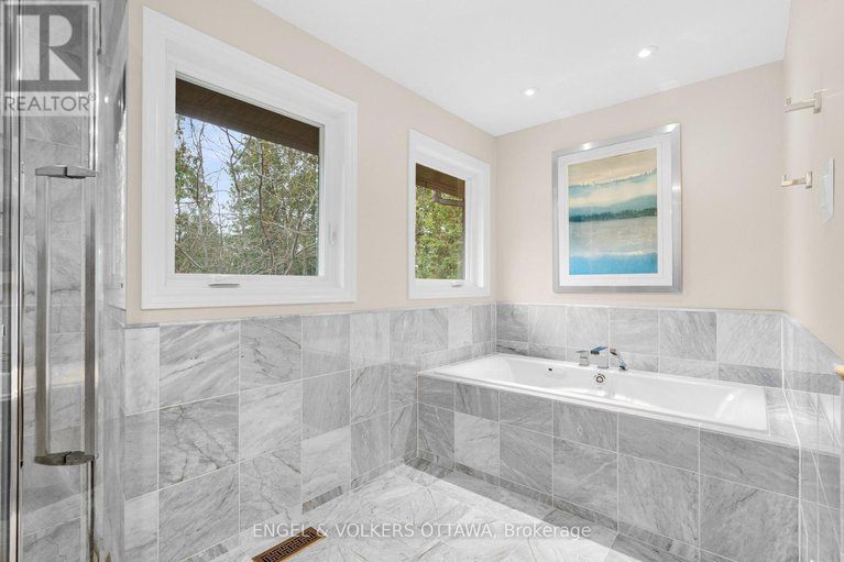 29629040/23-pinecone-trail/stittsville-central/ottawa/ontario/K2S1E1_26