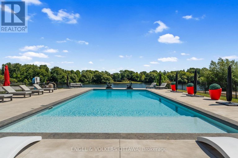 28888056/151-winding-way-e/barrhaven-east/ottawa/ontario/K2C3H1_42