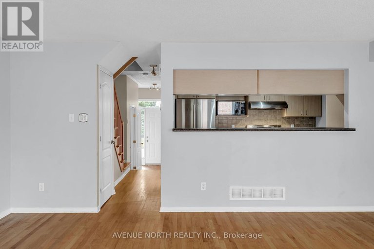 28397095/352-freedom-private/riverview-park/ottawa/ontario/K1G6W4_15