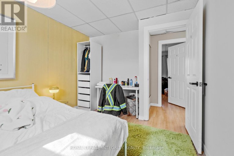 29460496/22-rossland-avenue/meadowlandsst-claire-gardens/ottawa/ontario/K2G2K4_32