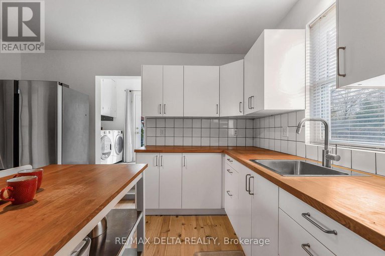 29086342/89-high-street/vankleek-hill/champlain/ontario/K0B1R0_16