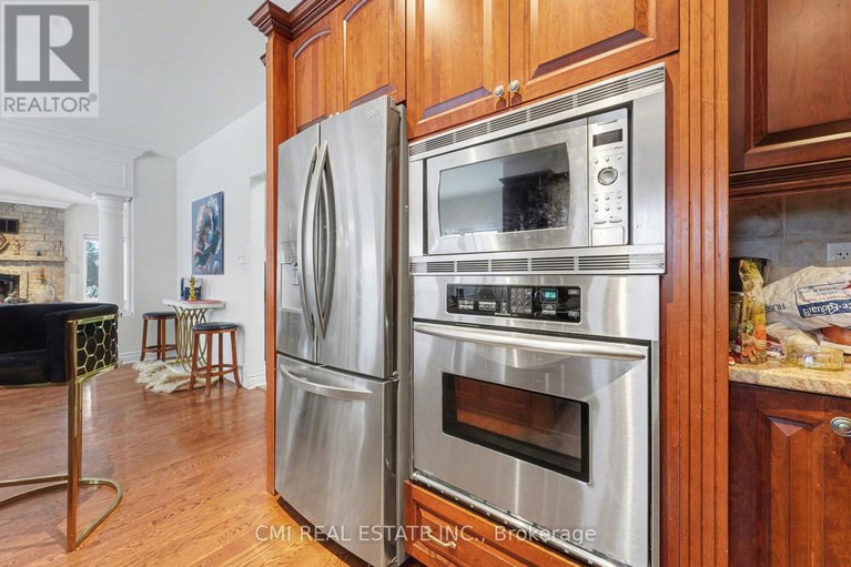 29295430/2500-lookout-drive/cumberland-ridge/ottawa/ontario/K4C1S3_33