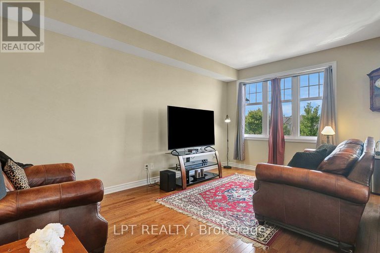 28638174/201-yellowcress-way/avalon-west/ottawa/ontario/K4A1C3_11