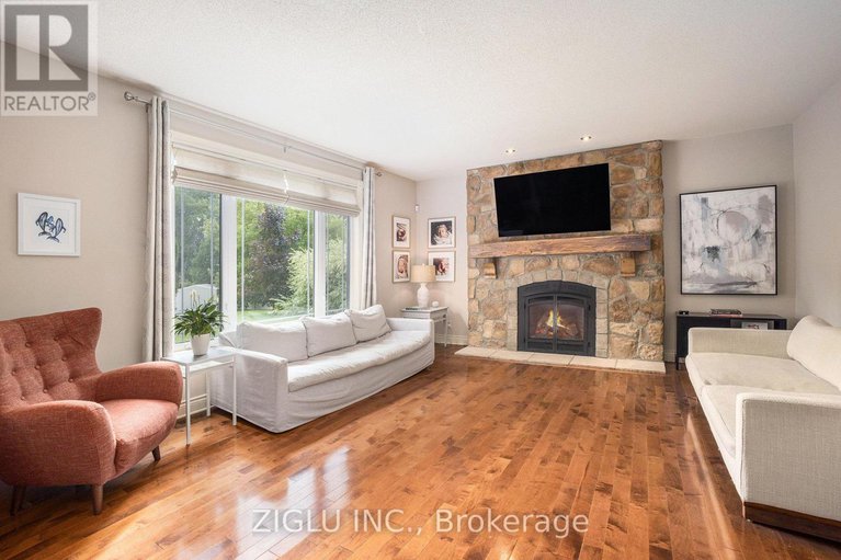 28797259/38-oradea-crescent/richmond/ottawa/ontario/K0A2Z0_9