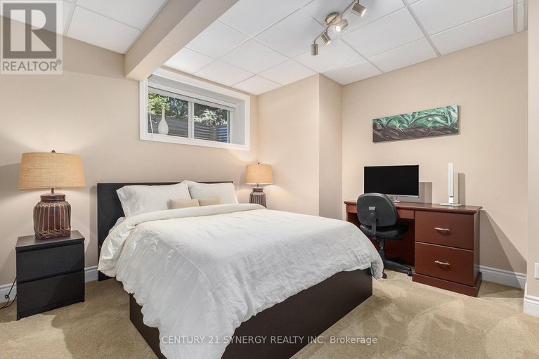 28593734/2365-stoney-lane/cumberland-ridge/ottawa/ontario/K4C1B9_28