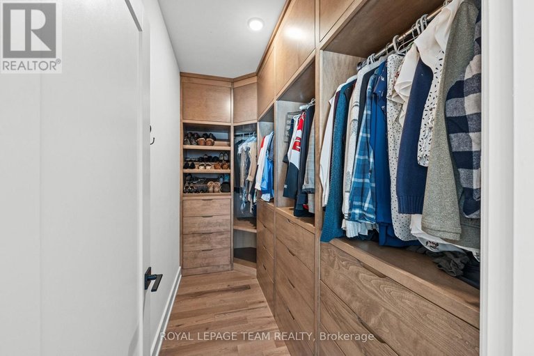 29447129/190-raymond-luhta-crescent/mcnabbraeside-twps/mcnabbraeside/ontario/K7S3G8_43