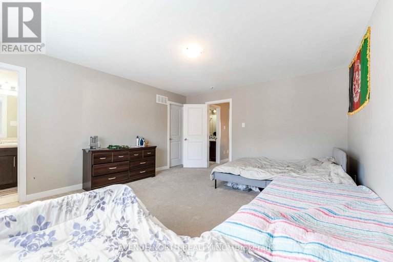 28639298/1018-kijik-crescent/blossom-parkkemp-parkfindlay-creek/ottawa/ontario/K1X0G9_23