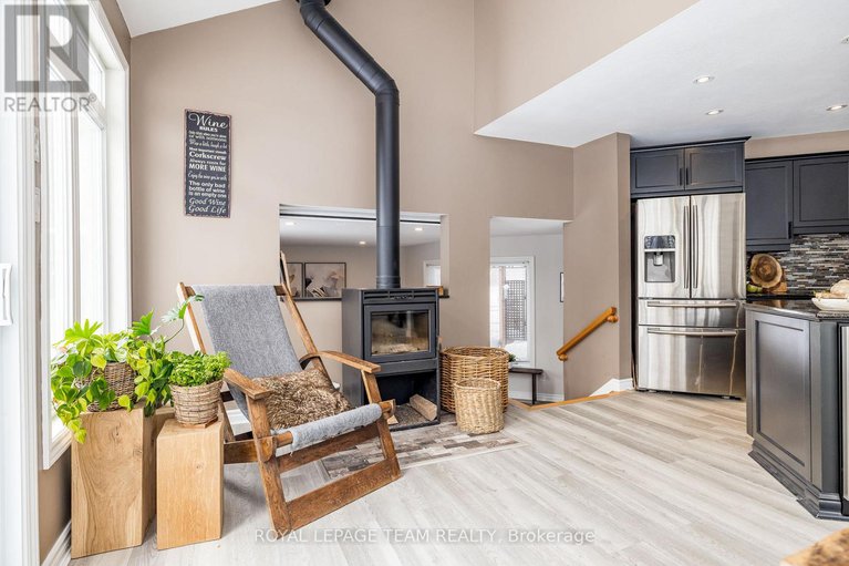 29317339/5830-wood-duck-drive/osgoode-twp-north-of-reg-rd-6/ottawa/ontario/K0A2W0_15