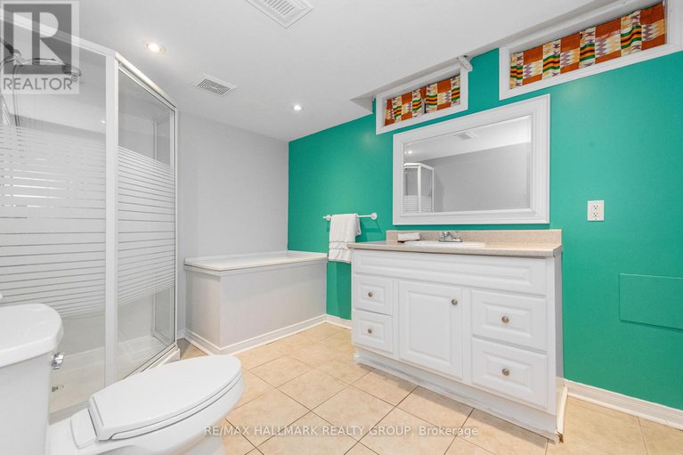 28909917/9-newbury-avenue/borden-farmstewart-farmcarleton-heightsparkwood-hills/ottawa/ontario/K2E6K7_36
