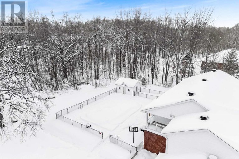 29302763/1322-du-gouverneur-drive/cumberland-ridge/ottawa/ontario/K4C1E2_45