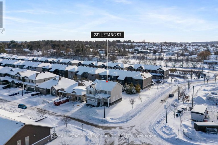 29262547/231-letang-street/town-of-rockland/clarence-rockland/ontario/K4K0K1_34