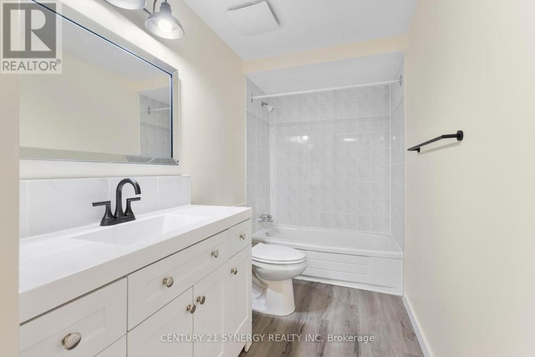 28701824/26b-sonnet-crescent/westcliffe-estates/ottawa/ontario/K2H8W7_18