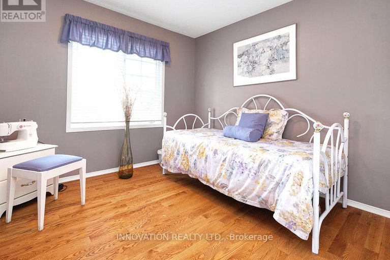 28455723/35-summerwind-crescent/barrhaven-east/ottawa/ontario/K2G6G5_26