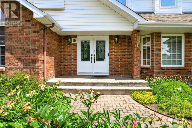 29071250/16-goodfellow-court/fallowfield/ottawa/ontario/K2R1C8_28