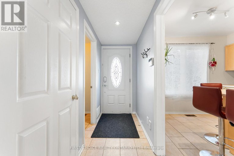29000533/1306-morrison-drive/redwood-park/ottawa/ontario/K2H7L9_3