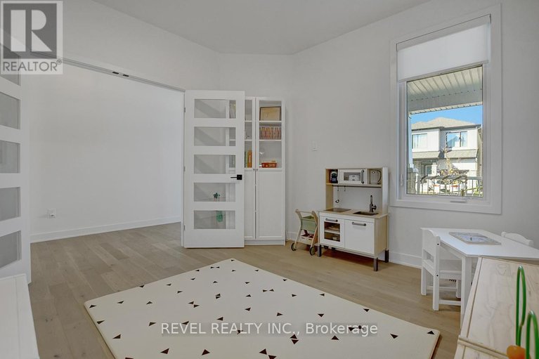 29600704/1022-showman-street/richmond/ottawa/ontario/K0A2Z0_5