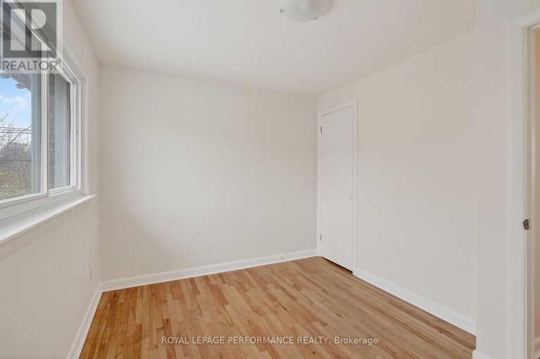 29574553/630-borthwick-avenue/castle-heightsrideau-high/ottawa/ontario/K1K2L9_24