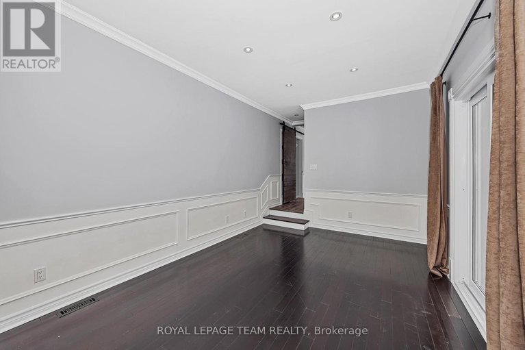 29398267/6-stroughton-crescent/munster/ottawa/ontario/K0A3P0_25