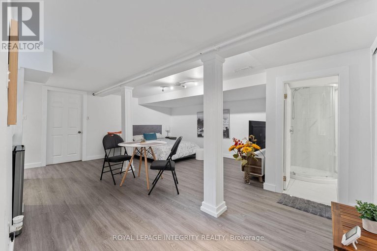 28537361/2650-alta-vista-drive/ridgemont/ottawa/ontario/K1V7W6_30