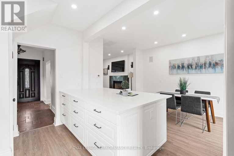 28305116/45-hampton-avenue/ottawa-west/ottawa/ontario/K1Y0N1_14