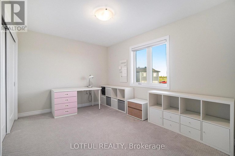28946318/71-aridus-crescent/remainder-of-stittsville-area/ottawa/ontario/K2S2L3_20