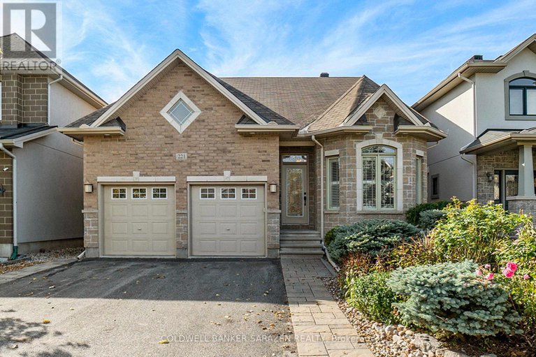 28981674/221-madhu-crescent/mooneys-bay/ottawa/ontario/K2C4J2_1
