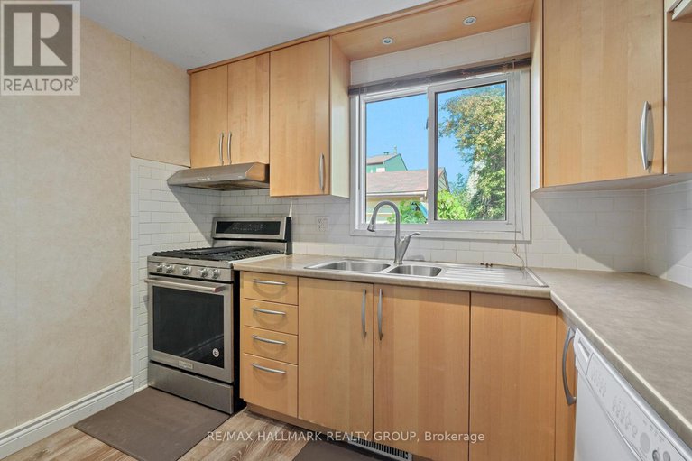 28678451/1089-barwell-avenue/fairfield-heights/ottawa/ontario/K2B8H4_12