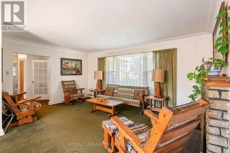 28567961/873-dunlevie-avenue/mckellar-heightsglabar-park/ottawa/ontario/K2A2Z3_8