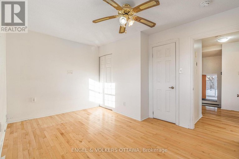 28875470/467-edgeworth-avenue/woodroffe/ottawa/ontario/K2B5L2_23