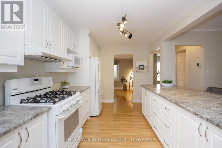 28292920/1013-stormont-street/carleton-heights/ottawa/ontario/K2C0N1_14