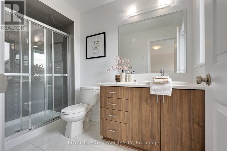 29464154/840-clapham-terrace/stittsville-south/ottawa/ontario/K2S2N8_33