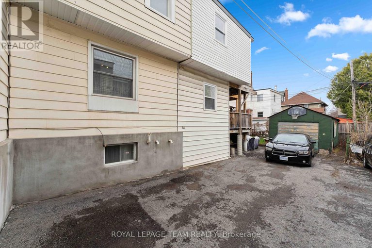 28731469/235-cambridge-street-n/west-centre-town/ottawa/ontario/K1R7B5_30