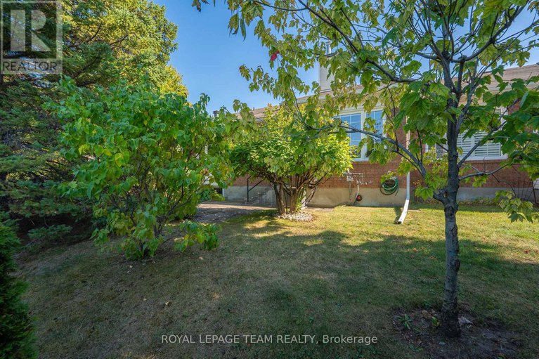 28877037/16-oyster-bay-court/stittsville-central/ottawa/ontario/K2S1H3_49