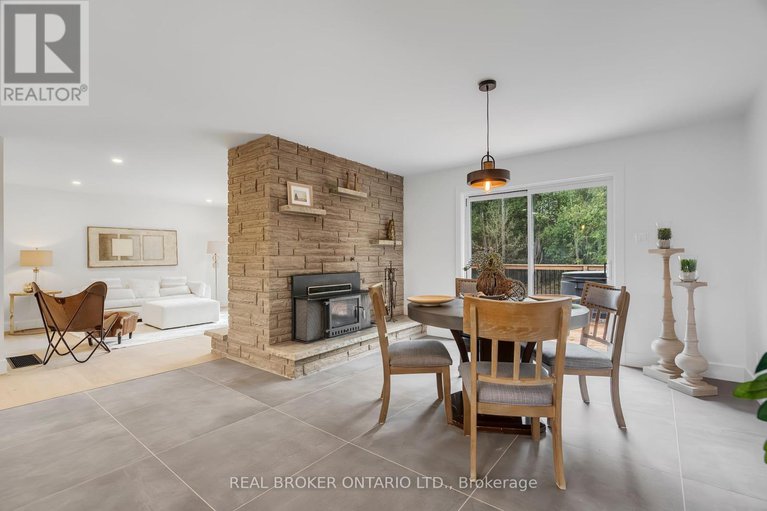 28340417/833-beavertail-road/huntley-ward-south-west/ottawa/ontario/K0A1L0_19