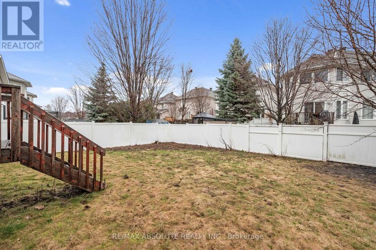 29624279/70-cedar-valley-drive/bridlewood/ottawa/ontario/K2M3A3_42
