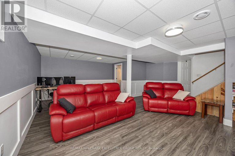 29430076/3317-elie-street/town-of-rockland/clarence-rockland/ontario/K4K1S1_38