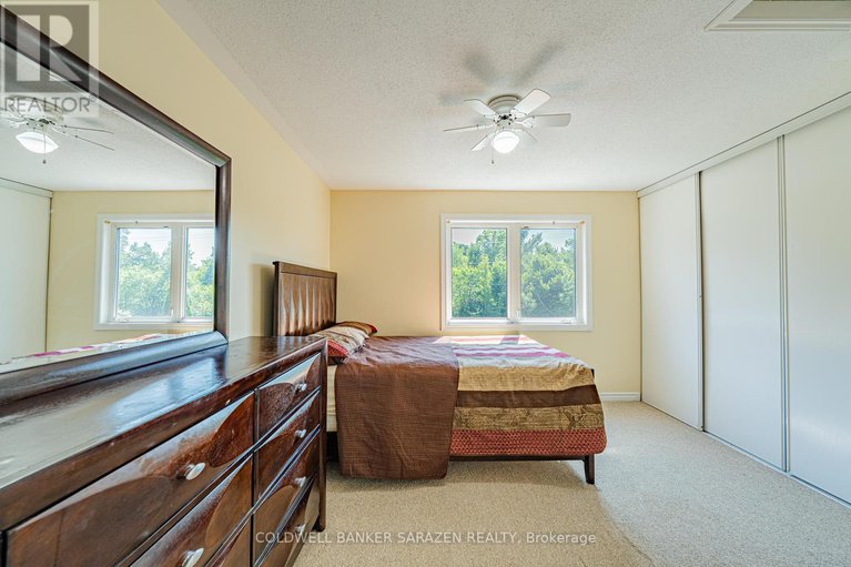 28532595/116-whernside-terrace-w/morgans-grantsouth-march/ottawa/ontario/K2W0C7_27
