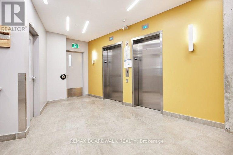 29606722/402-1000-wellington-st-street-w/hintonburg/ottawa/ontario/K1Y2X9_9