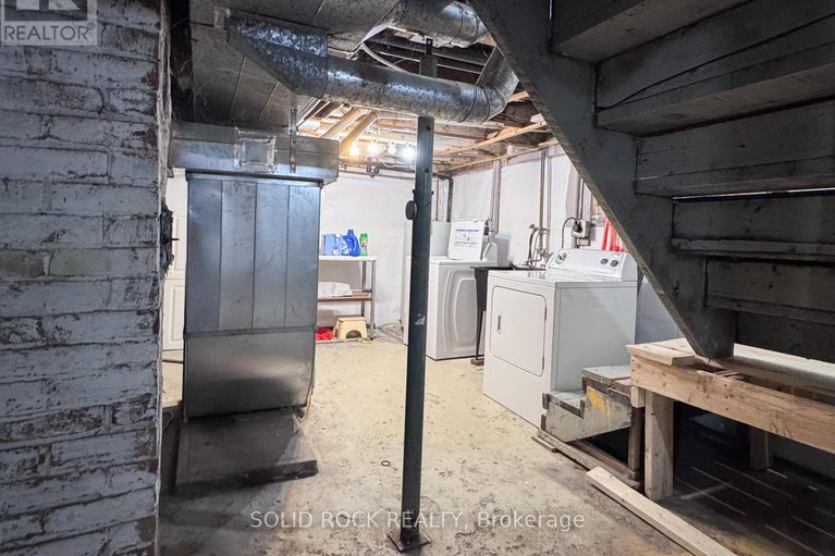 29371444/412-montreal-road/vanier/ottawa/ontario/K1K0V4_22