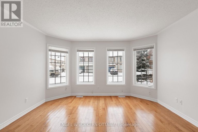 29194786/14-gatesbury-street/longfields/ottawa/ontario/K2J4X5_7