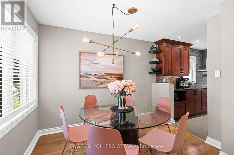 28507549/68-thornbury-crescent/centrepointe/ottawa/ontario/K2G6C4_16