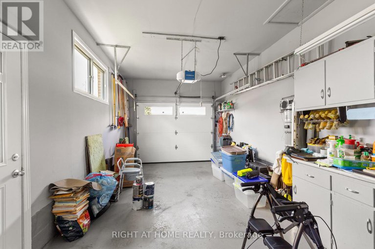 28599787/2355-raymond-street/town-of-rockland/clarence-rockland/ontario/K4K1K3_18