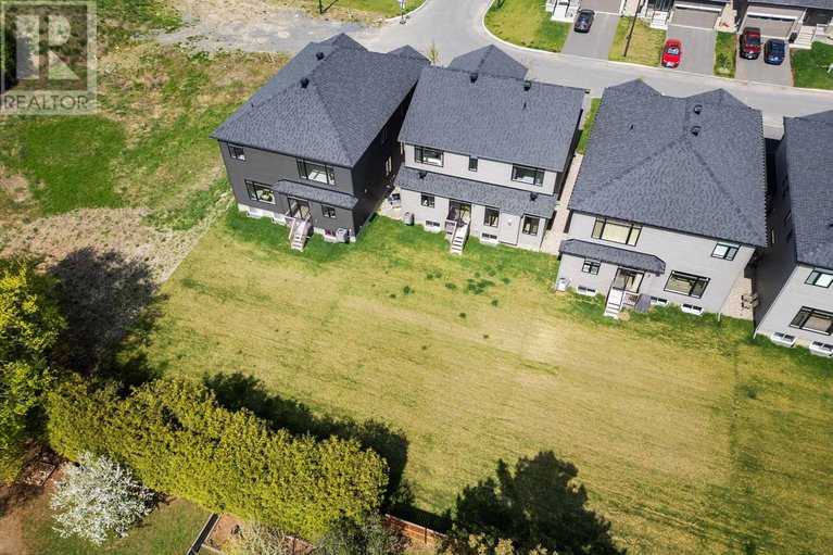 28628101/612-kenabeek-terrace/riverside-southgloucester-glen/ottawa/ontario/K4M0M2_41