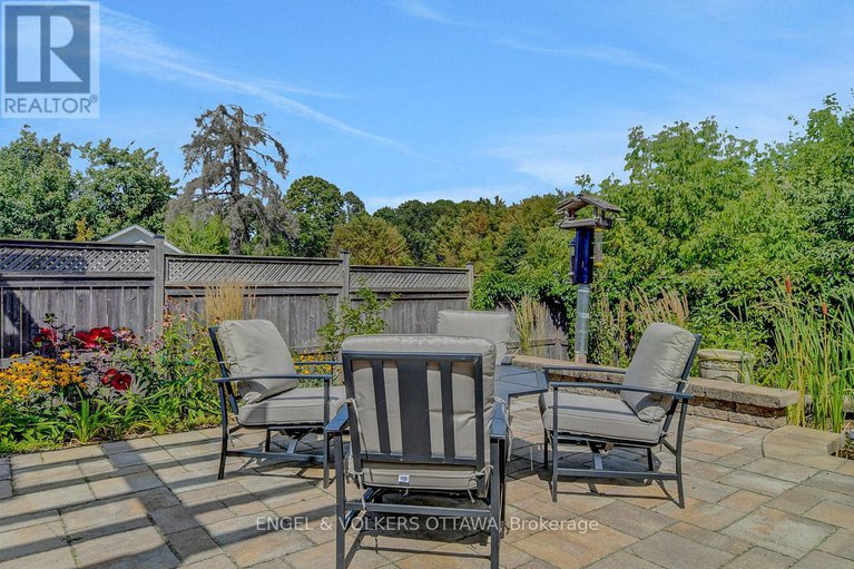 29353199/3681-eureka-avenue-e/blossom-parkleitrim/ottawa/ontario/K1T1L5_41