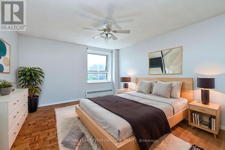 28889215/607-1356-meadowlands-drive-e/borden-farmstewart-farmcarleton-heightsparkwood-hills/ottawa/ontario/K2E6K6_29