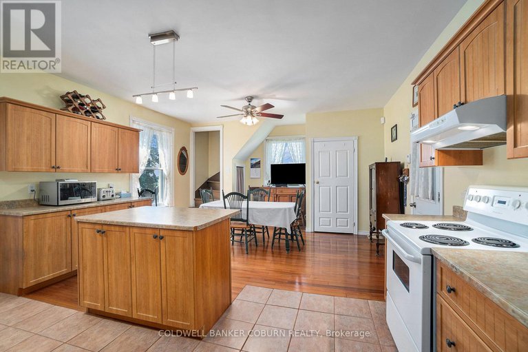 28075264/2327-hwy-31-highway/north-dundas-winchester-twp/north-dundas/ontario/K0C2K0_7