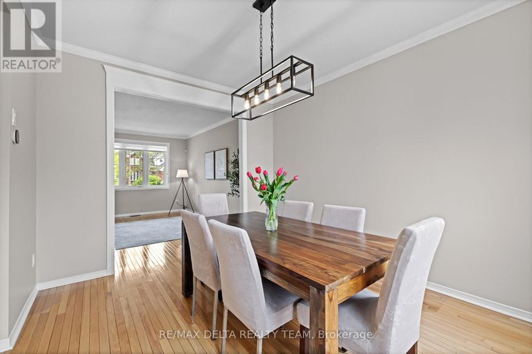 28543683/1591-winterport-way/fallingbrookpineridge/ottawa/ontario/K4A4C2_21