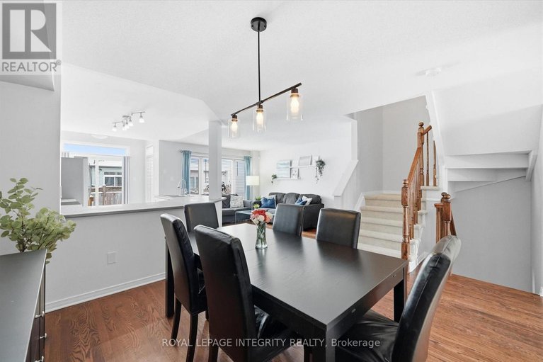 29413396/329-brigitta-street/emerald-meadowstrailwest/ottawa/ontario/K2S0H9_7