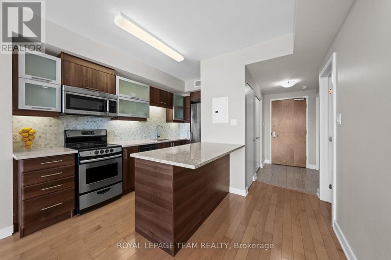 29285179/907-40-nepean-street/ottawa-centre/ottawa/ontario/K2P0X5_8