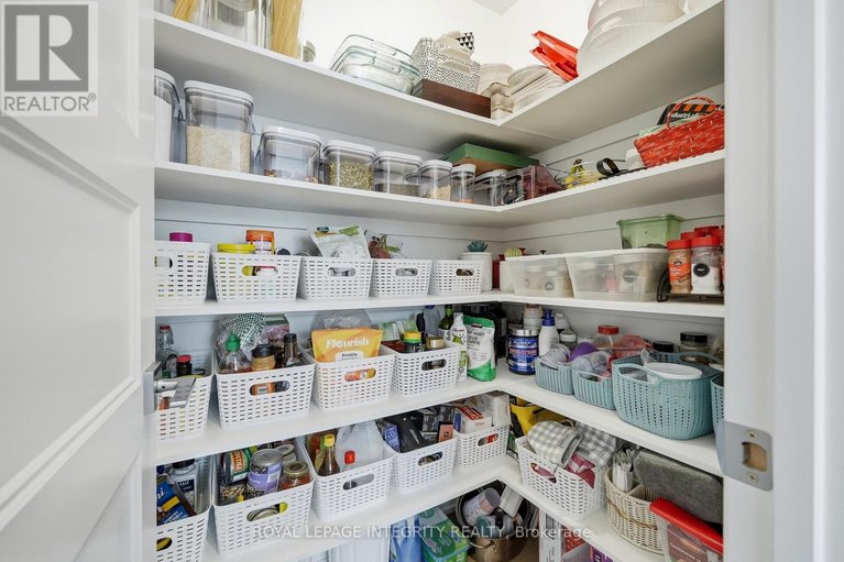 29613574/441-sterling-avenue/clarencerockland-twp/clarence-rockland/ontario/K4K0M5_14